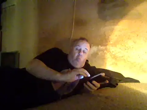 Nightshade7712 online show from February 26, 2025, 1:53 am