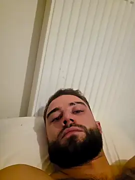 Vekie 007 online show from November 25, 2025, 12:10 am