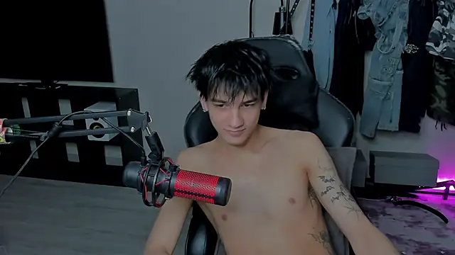 MarkBrowniii online show from March 15, 2025, 11:39 pm