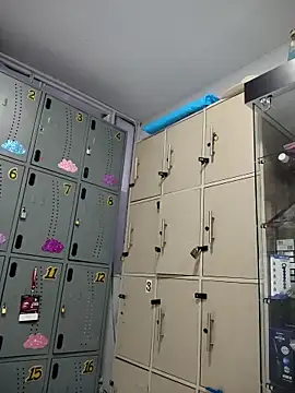 Natasha milf   online show from November 13, 2025, 12:37 pm