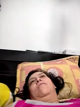 Natasha milf   online show from April 3, 2026, 11:58 pm