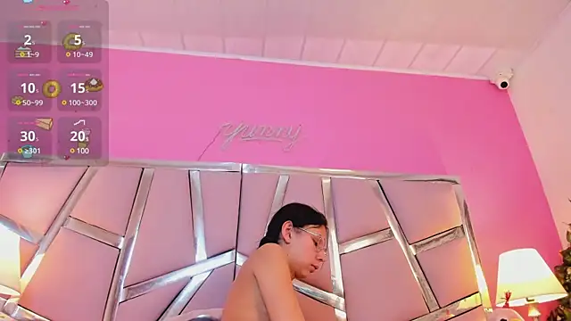 Bonniepark online show from March 21, 2025, 3:13 pm