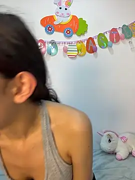 Bonniepark online show from April 3, 2026, 11:03 pm