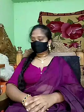 Idhika Paul online show from February 19, 2025, 5:16 pm