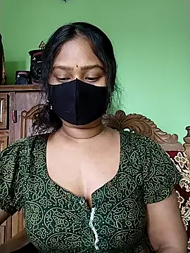 Idhika Paul online show from March 23, 2025, 7:42 am