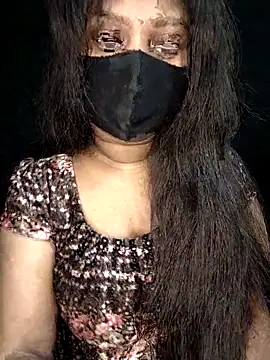 Idhika Paul online show from November 14, 2025, 4:33 am