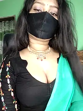 Idhika Paul online show from April 4, 2026, 3:49 am