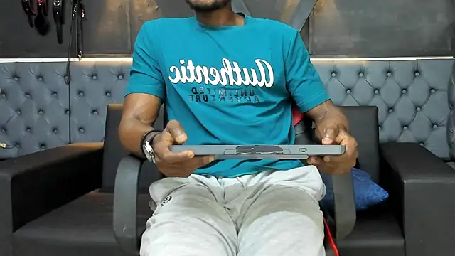 Terrance z online show from November 24, 2025, 7:46 pm