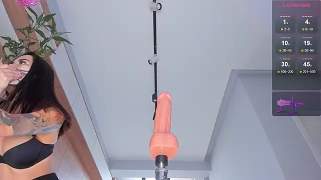 maakimo online show from March 17, 2025, 8:07 am