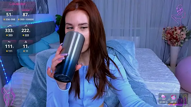 Milkissss online show from March 8, 2025, 9:18 pm