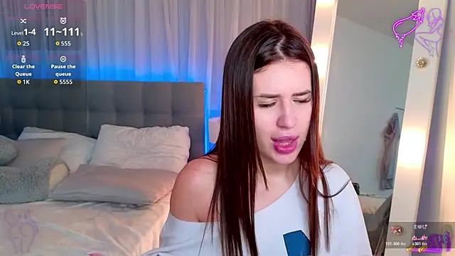 Milkissss online show from December 3, 2025, 10:08 pm