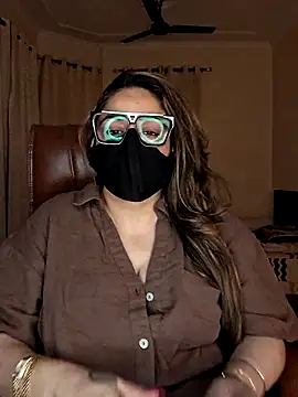 SEXY-Sardarni online show from March 19, 2025, 3:08 pm