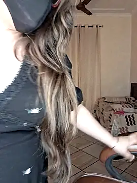 SEXY-Sardarni online show from April 15, 2026, 2:57 pm