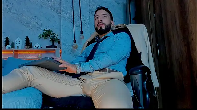 bruno woods online show from December 11, 2024, 5:26 pm