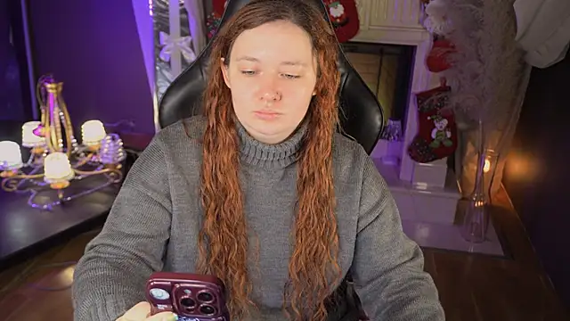 carolina elf online show from November 28, 2025, 12:30 pm