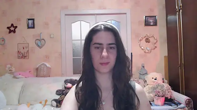 INELIKA online show from November 14, 2025, 10:07 pm