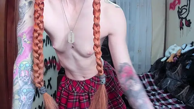 Roxy Silver online show from March 20, 2025, 1:13 am