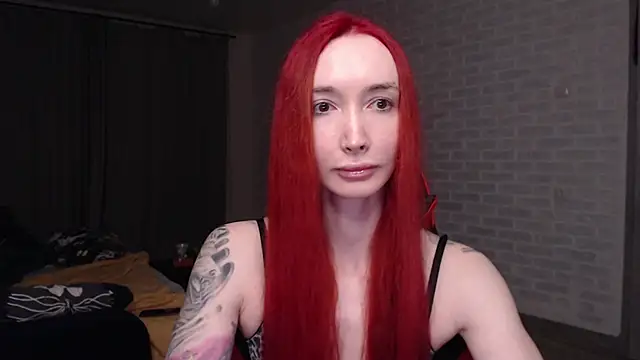 Snapshot of Roxy_Silver chatting on May 21, 2026, 7:54 pm Roxy Silver online show from May 21, 2026, 7:54 pm
