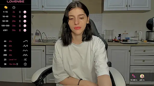 broosnica1 online show from January 11, 2025, 8:11 am