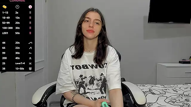 broosnica1 online show from September 14, 2025, 9:08 am