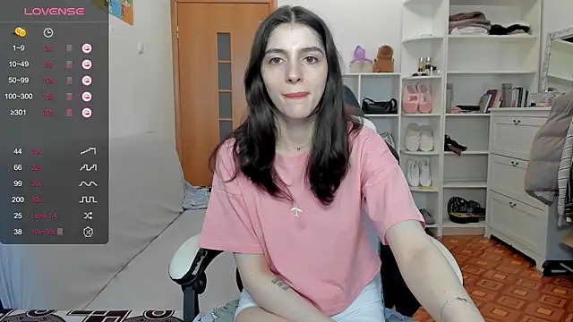 broosnica1 online show from April 20, 2026, 8:28 am