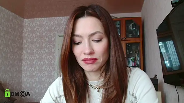 alicia spicy online show from January 24, 2025, 7:30 am