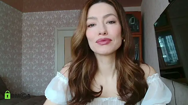 alicia spicy online show from February 21, 2025, 4:29 am