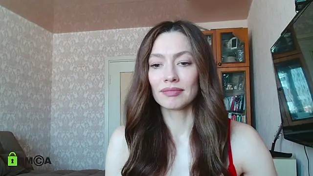 alicia spicy online show from March 8, 2025, 8:00 am