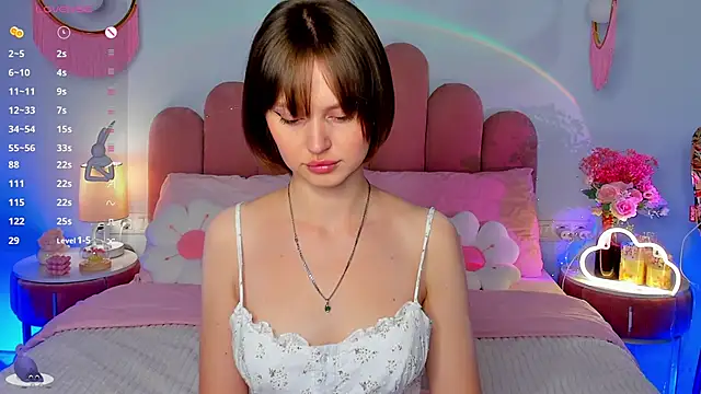 MaryLew online show from October 5, 2025, 5:28 am