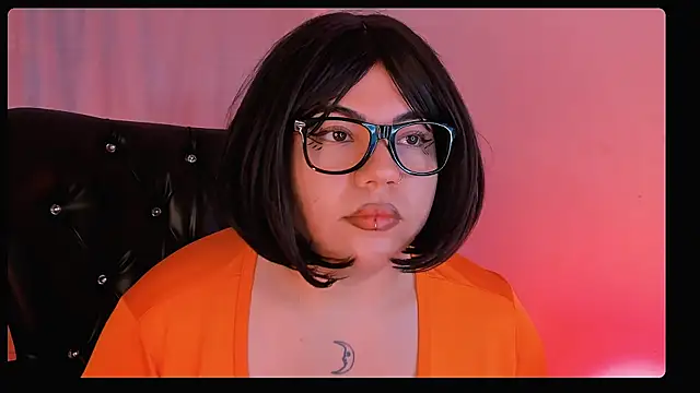 Samanta cutee online show from March 21, 2025, 12:17 pm