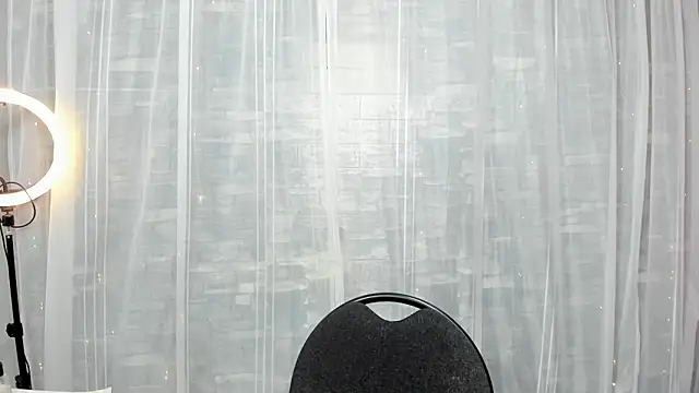 KatieGomez online show from February 4, 2026, 5:30 pm