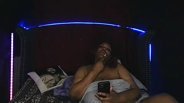 Snapshot of msyvette1970@xh chatting on November 21, 2025, 12:43 am msyvette1970xh online show from November 21, 2025, 12:43 am