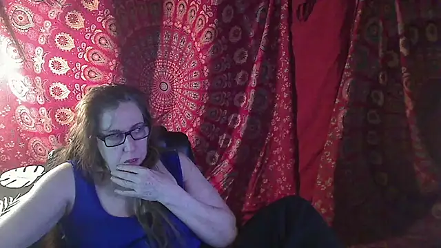 Ireallysquirt online show from February 28, 2025, 8:09 am