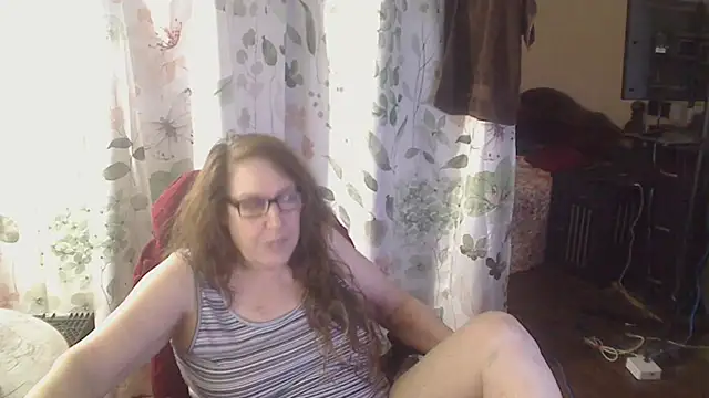 Snapshot of Ireallysquirt chatting on June 25, 2026, 5:12 am Ireallysquirt online show from June 25, 2026, 5:12 am