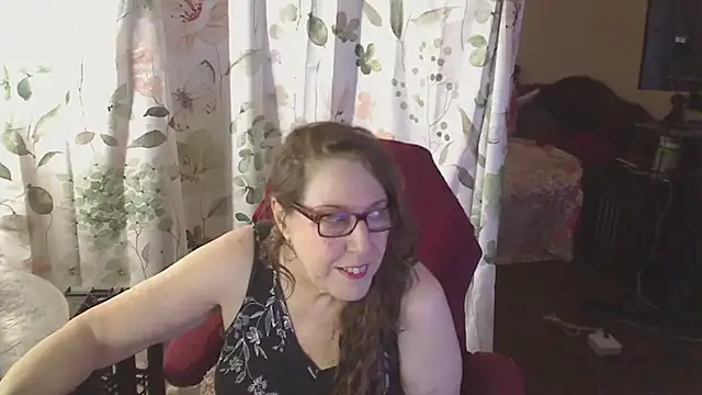 Snapshot of Ireallysquirt chatting on July 16, 2026, 1:55 am Ireallysquirt online show from July 16, 2026, 1:55 am