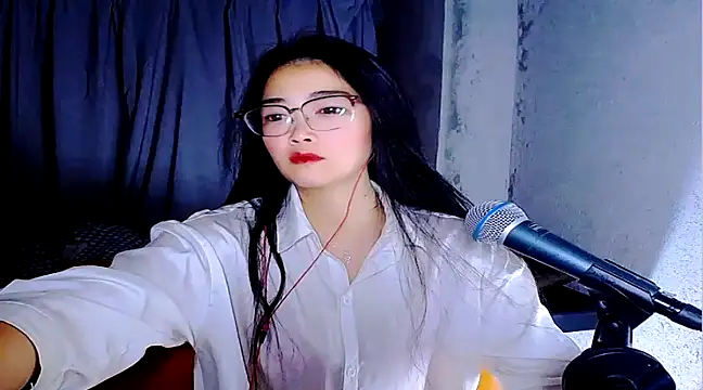 Floor oo online show from February 6, 2025, 10:32 pm