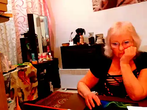 Natali7634 online show from February 3, 2025, 4:52 pm