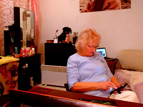 Natali7634 online show from February 5, 2025, 3:45 am