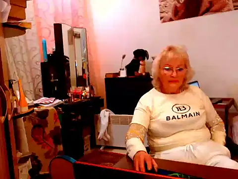 Natali7634 online show from February 19, 2025, 8:55 am