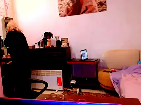 Natali7634 online show from March 5, 2025, 6:33 am