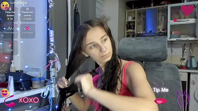  Nika Kik online show from October 13, 2025, 3:01 pm