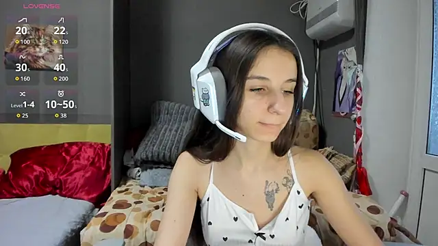  Nika Kik online show from January 13, 2026, 5:57 am