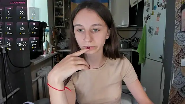 Snapshot of _Nika_Kik chatting on July 28, 2026, 2:35 pm Nika Kik online show from July 28, 2026, 2:35 pm