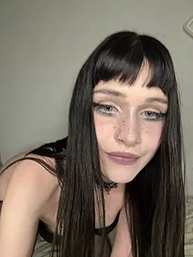 Snapshot of CherryCrystall chatting on July 11, 2026, 5:15 pm CherryCrystall online show from July 11, 2026, 5:15 pm