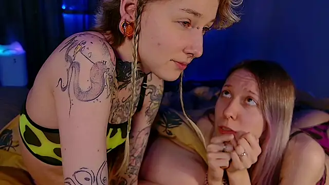 Littlespacemouse online show from December 9, 2024, 1:02 pm