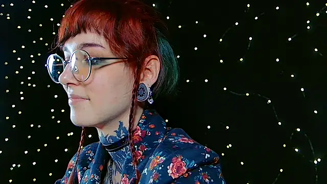 Littlespacemouse online show from December 23, 2024, 8:25 pm