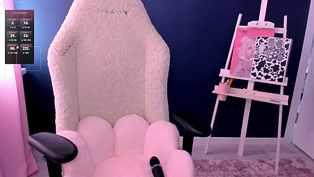 yourcutemouse online show from June 3, 2026, 2:33 pm