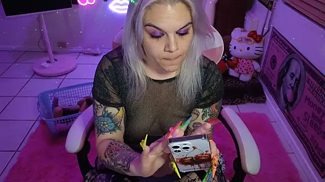 CherryBombBomb online show from January 30, 2025, 6:03 am