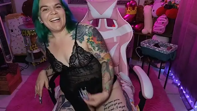 CherryBombBomb online show from September 28, 2025, 5:46 am