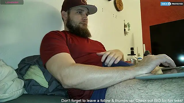 dikdowndaddy online show from May 11, 2026, 9:48 am